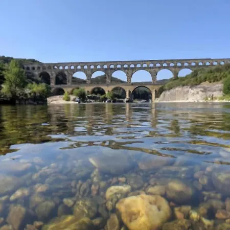 Du Pont Du Gard Remoulins
