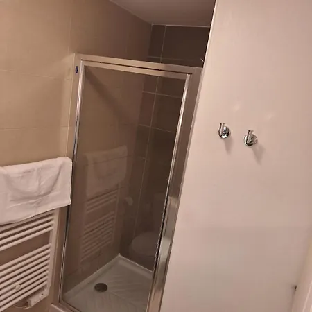 Du Pont Du Gard Apartment